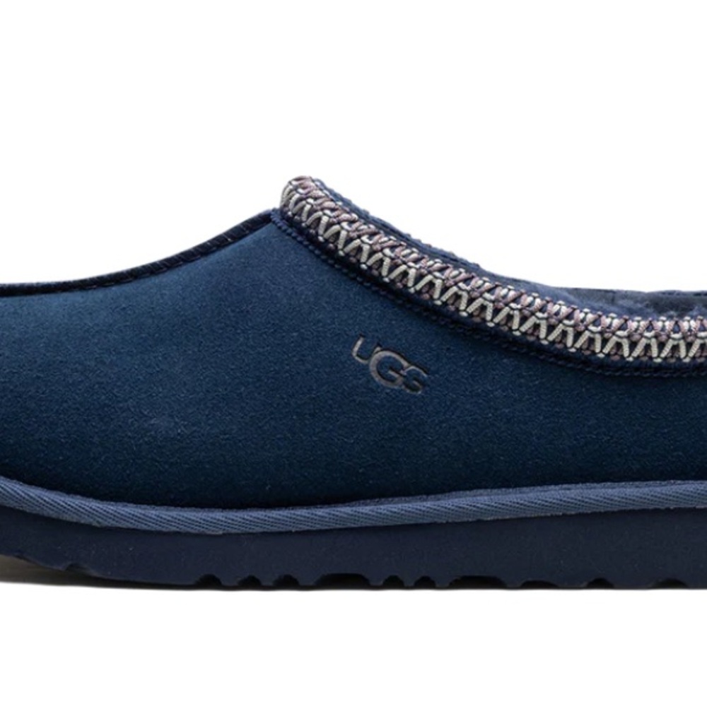 UGG KIDS TASMAN NEW NAVY size 4